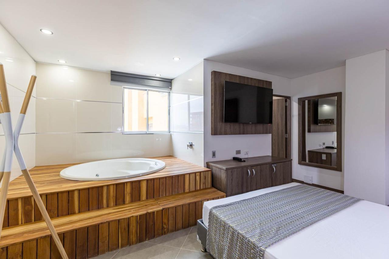 Velero Hotel 2*